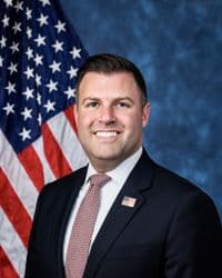 Official portrait of Ryan Mackenzie, U.S. Representative for Pennsylvania