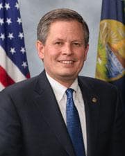 Official portrait of Steve Daines, U.S. Senator for Montana