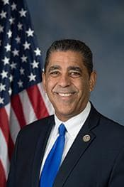 Official portrait of Adriano Espaillat, U.S. Representative for New York